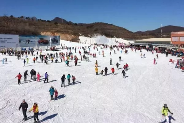 天津薊洲國際滑雪場(chǎng)門(mén)票價(jià)格及交通指南